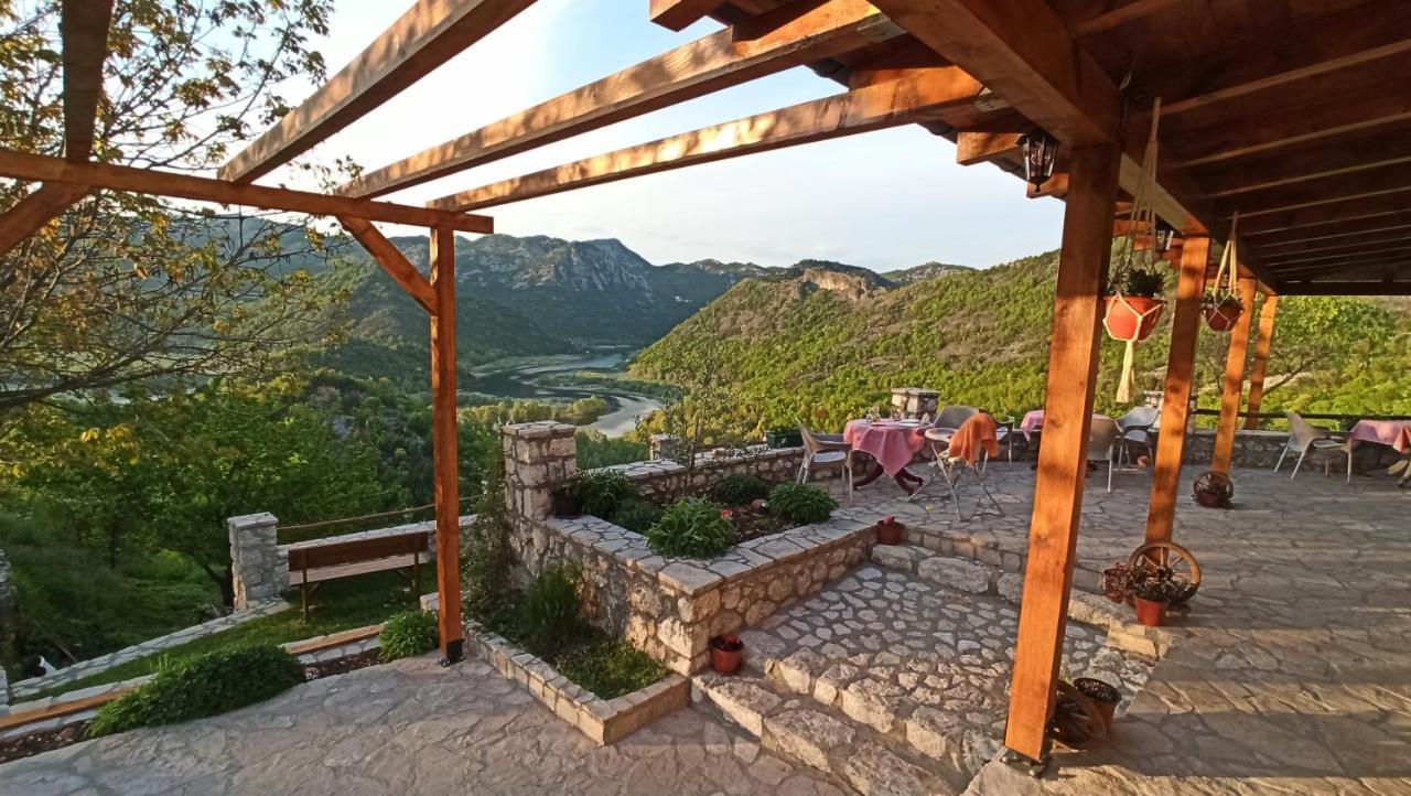 Village House - Novak Rijecani Rijeka Crnojevića 외부 사진